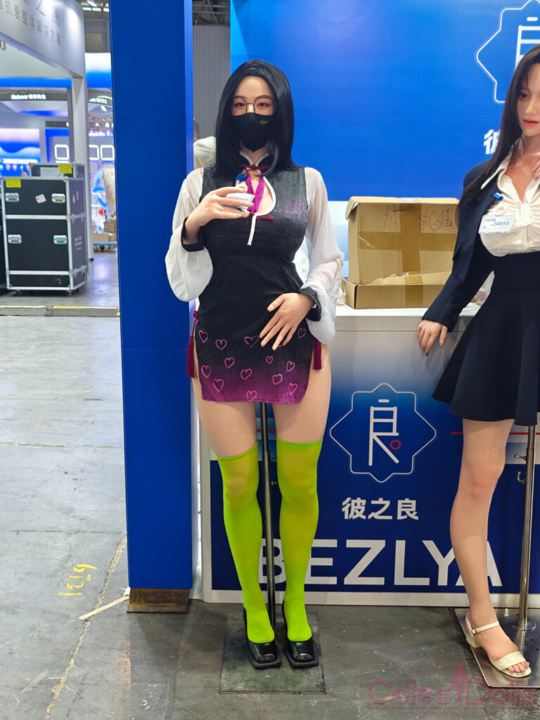 2025 Chengdu Adult Expo Bezlya Doll