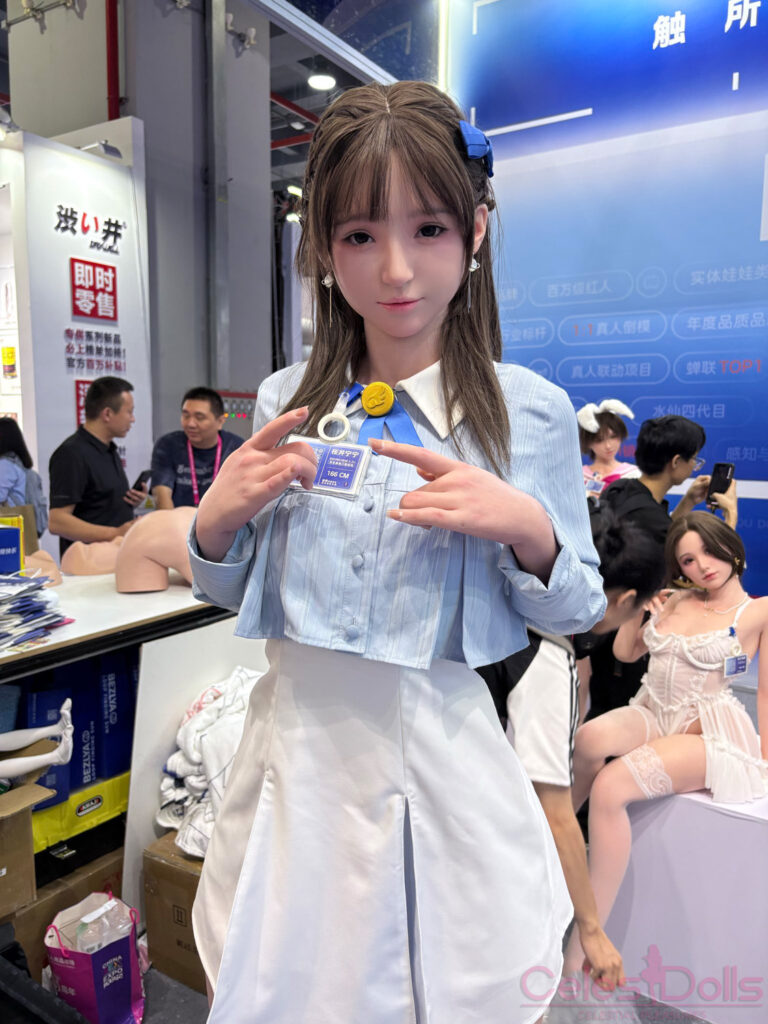 2025 Guangzhou Adult Expo Bezlya Doll 1 1