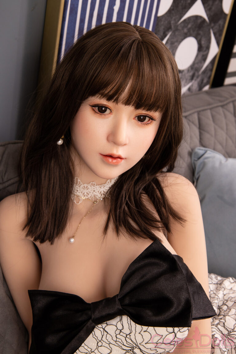 AvantDoll Hybrid Doll 158cm Lila