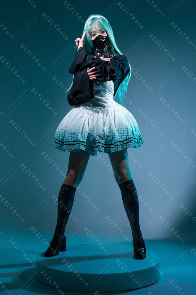 Bezlya Doll Blue Hair Dress 2