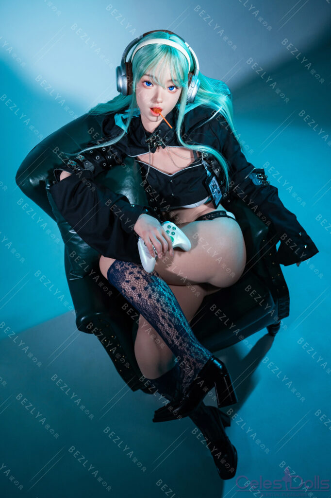 Bezlya Doll Blue Hair Gamer Girl