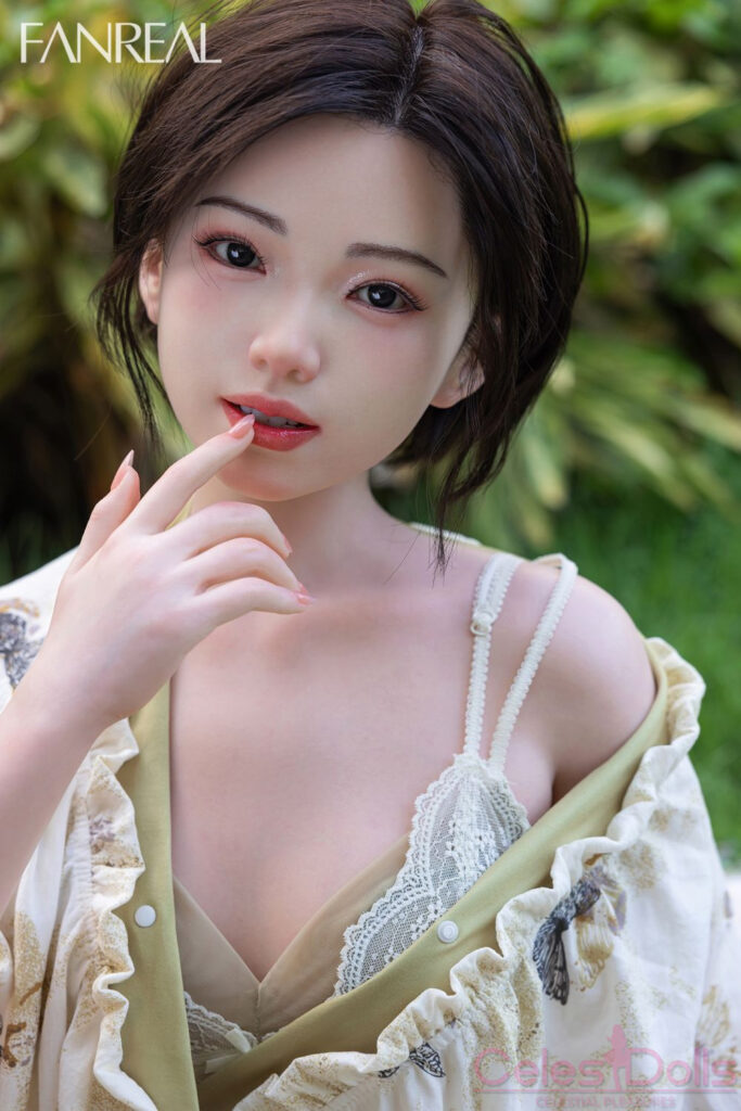 Fanreal Doll Silicone 153B Molly 1