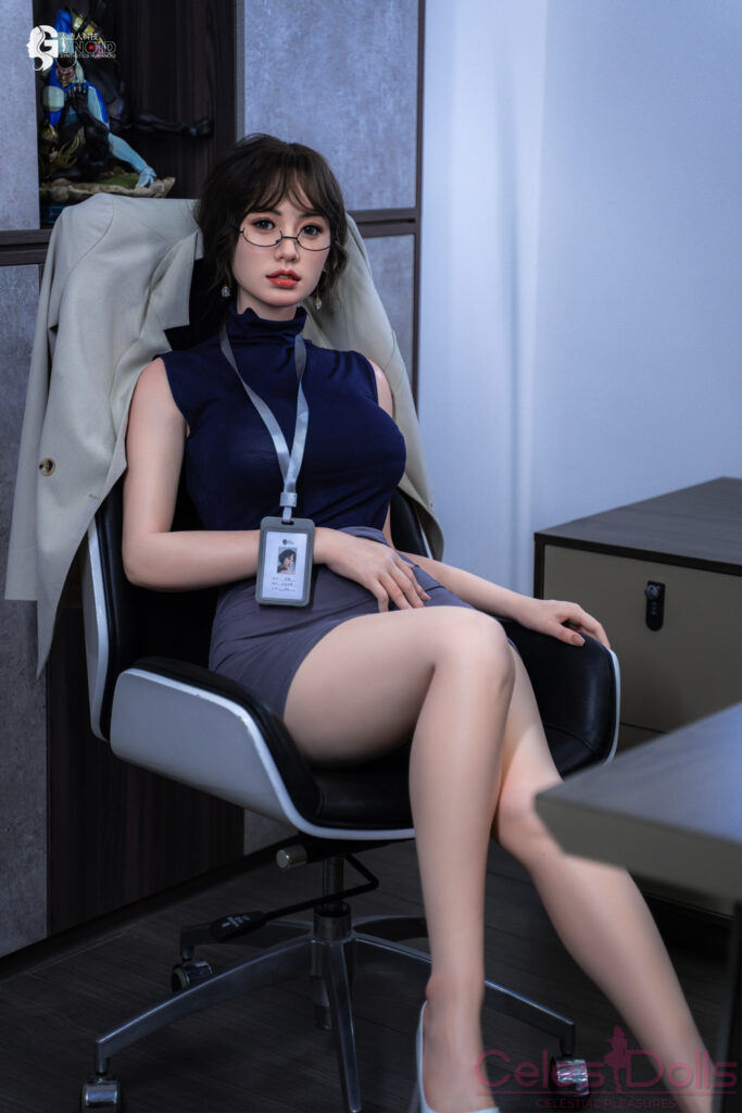 Gynoid Doll Silicone 165cm Model 22 Livi 6