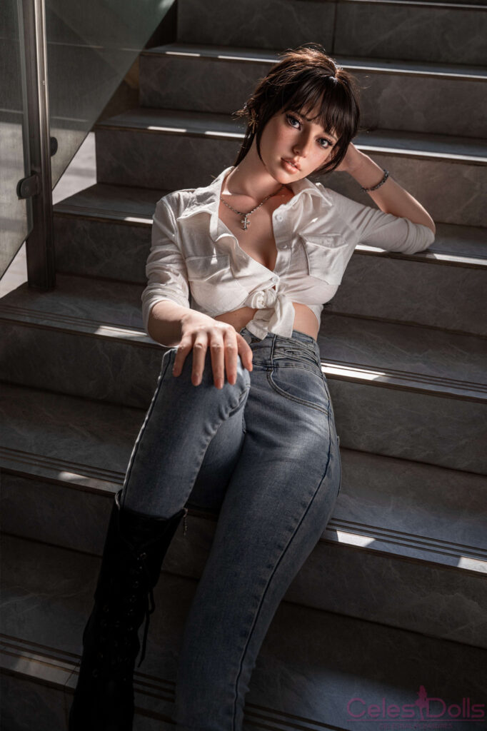 Gynoid Unknown Doll Teaser 3