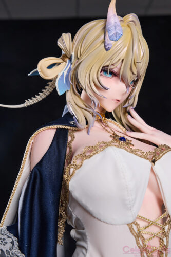 Kagami Doll Figure (6)