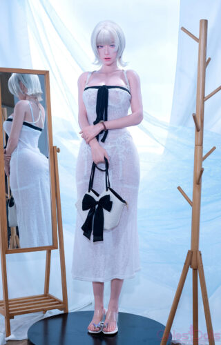 XT Doll New 166cm Body Teaser (1)