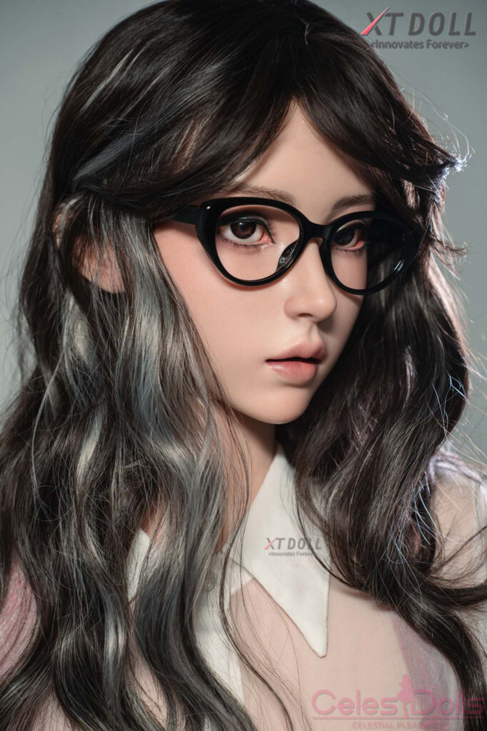 XT Doll Silicone 165E Lucy