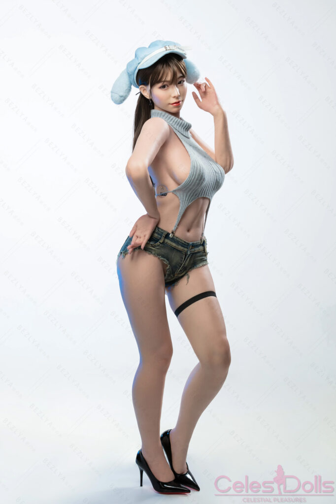 Zucki Bezlya Silicone 155cm Ai Uehara Replica Doll 5