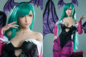 Read more about the article Game Lady Doll Cosplays Tifa as Morrigan Aensland
